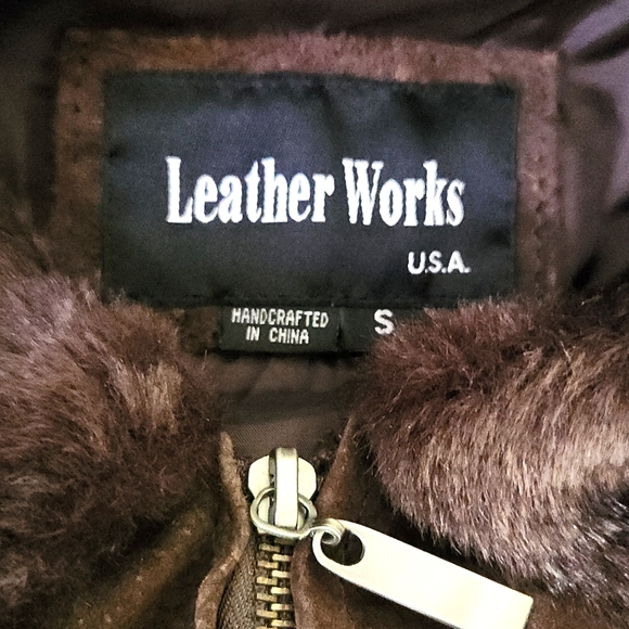 Leather Works Vintage Genuine Leather Patchwork Faux Fur Trim  Brown Size Small - Picture 7 of 12